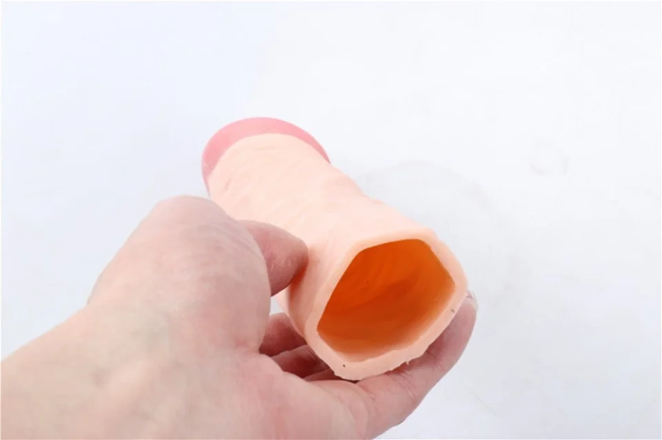 #7747 - 3,5 cm Dolgulu Realistik Penis Kılıfı