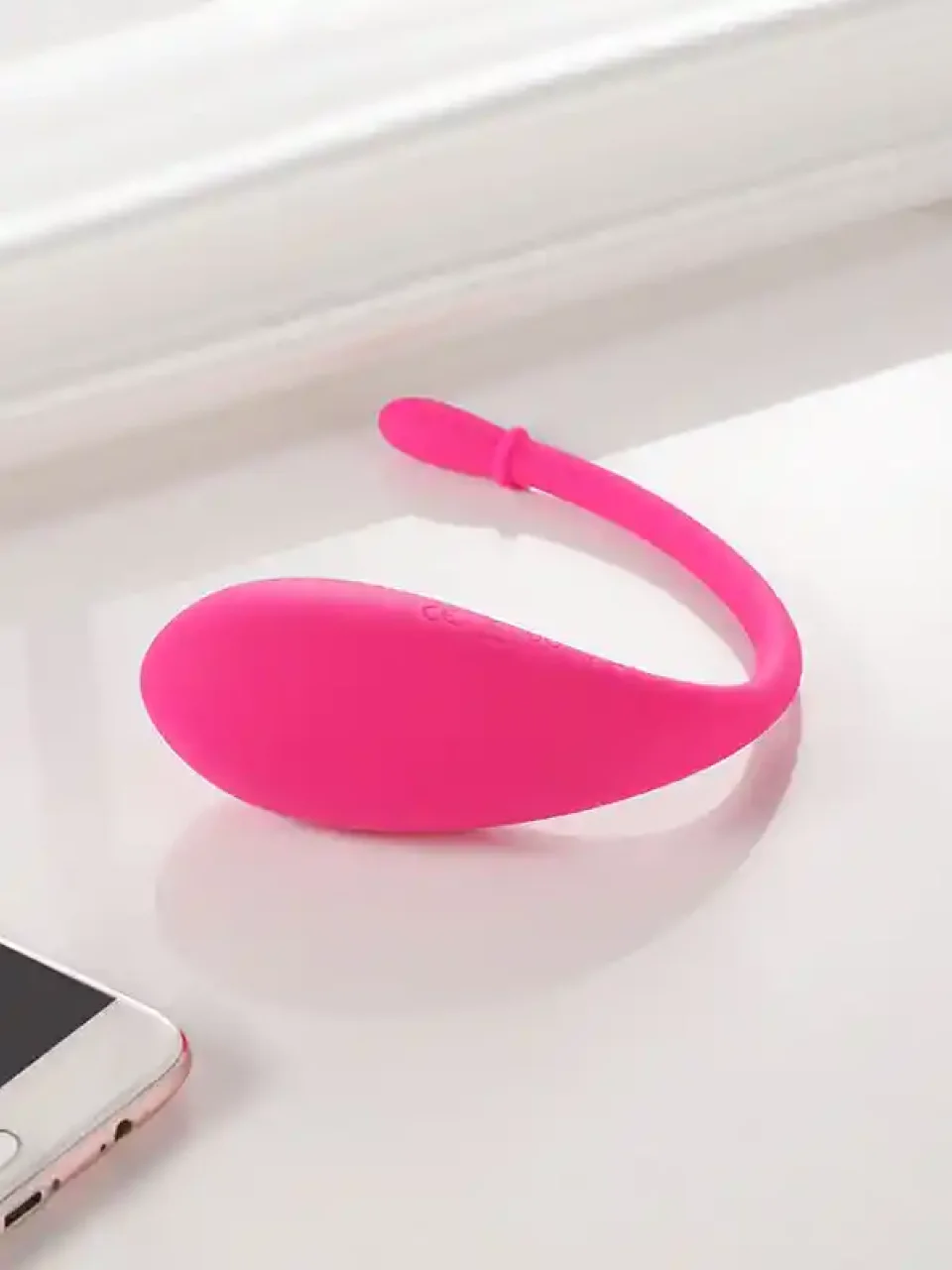 #9276 - Çiftler İçin Giyilebilir Telefon Kontrollü Vibratör